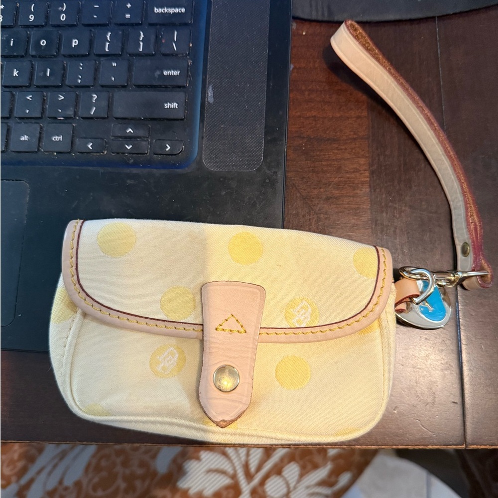 Dooney and Bourke wristlet